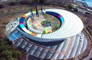 14ｍ 높이에서 하늘을 나는 듯…울산 장생포 공중그네 인기